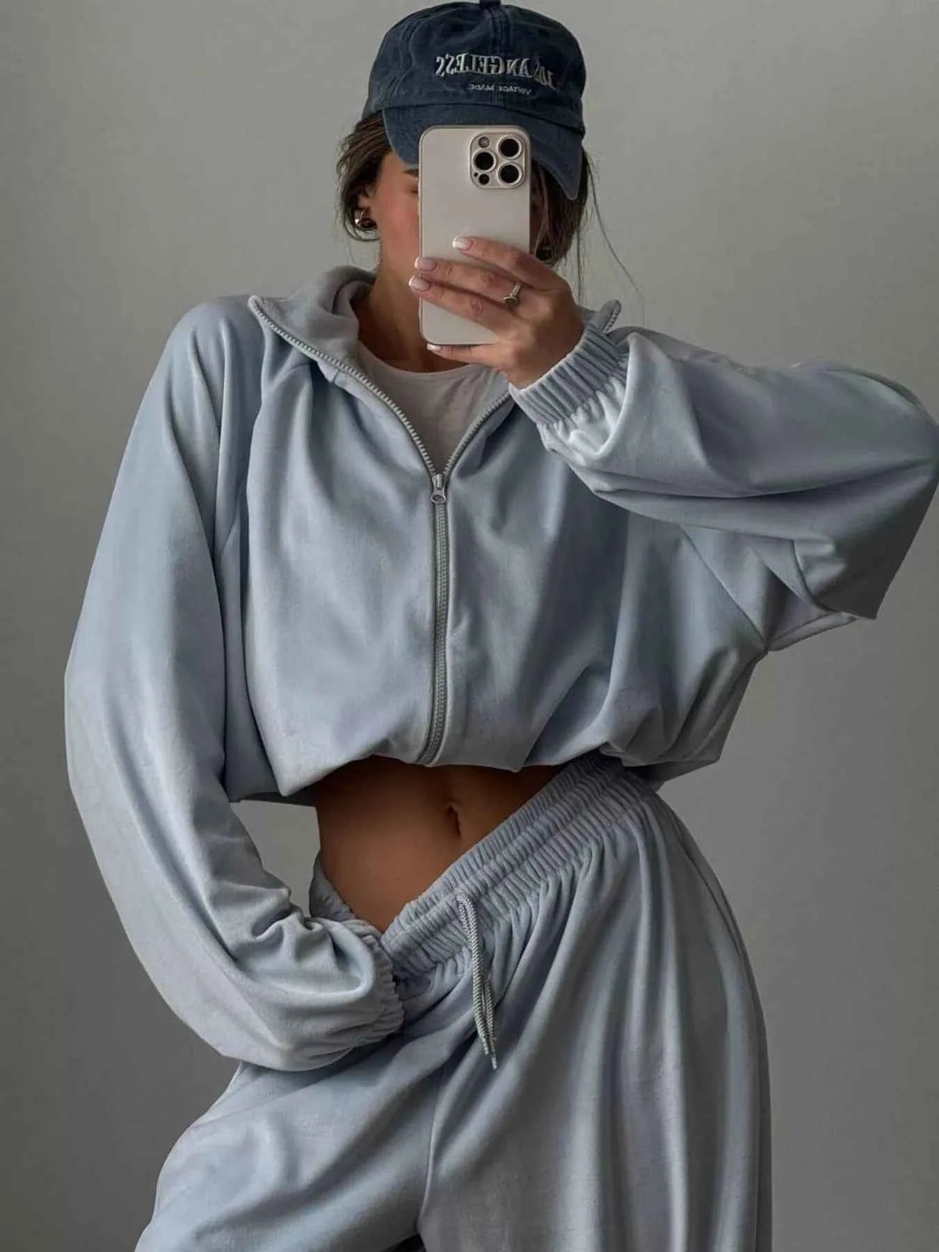 Sarah Express Women's Zip Up Long Sleeve Outerwear and Pants Set - Activewear Tracksuit