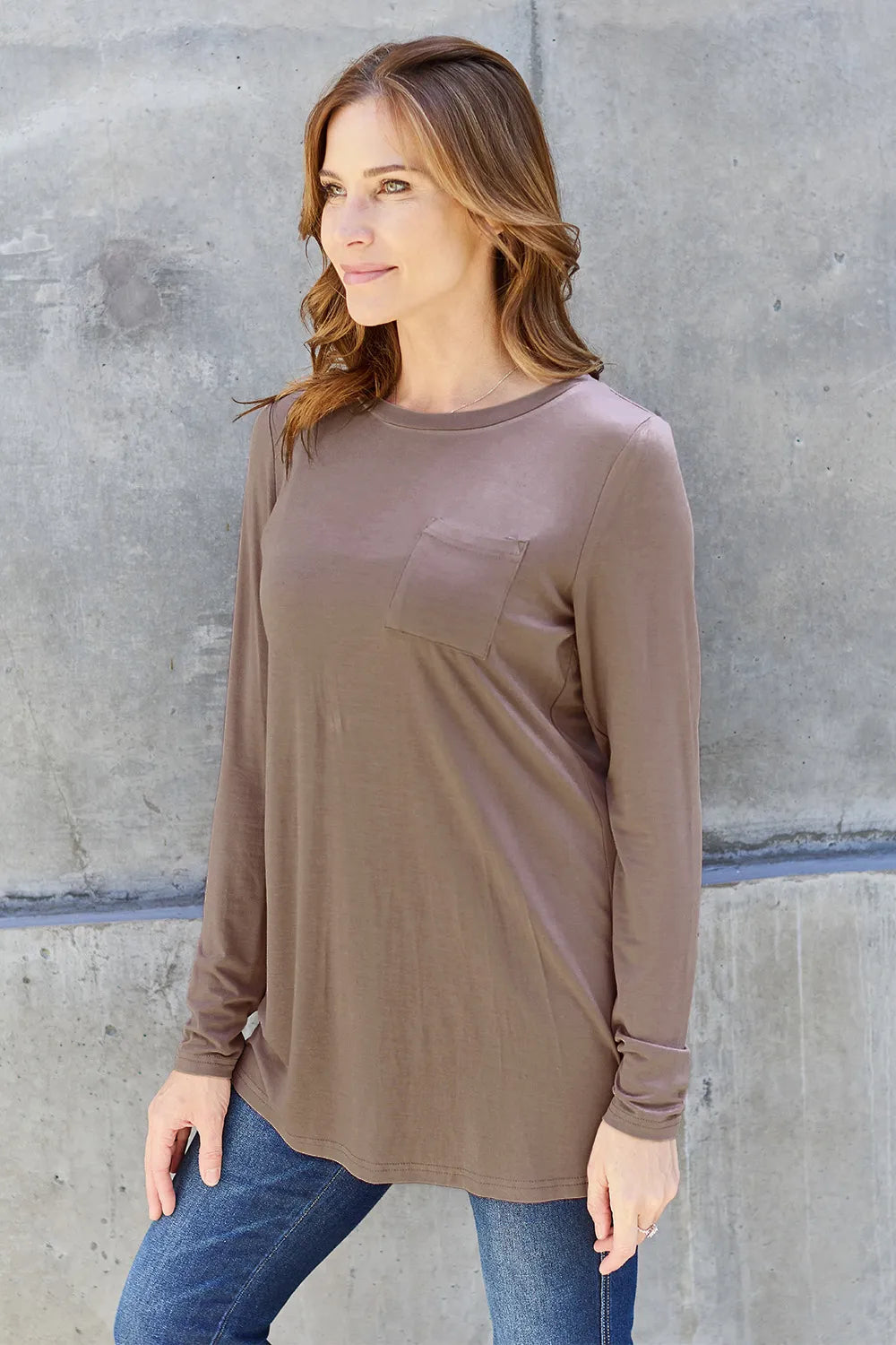 Sarah Express Women's Round Neck Long Sleeve Top with Pockets