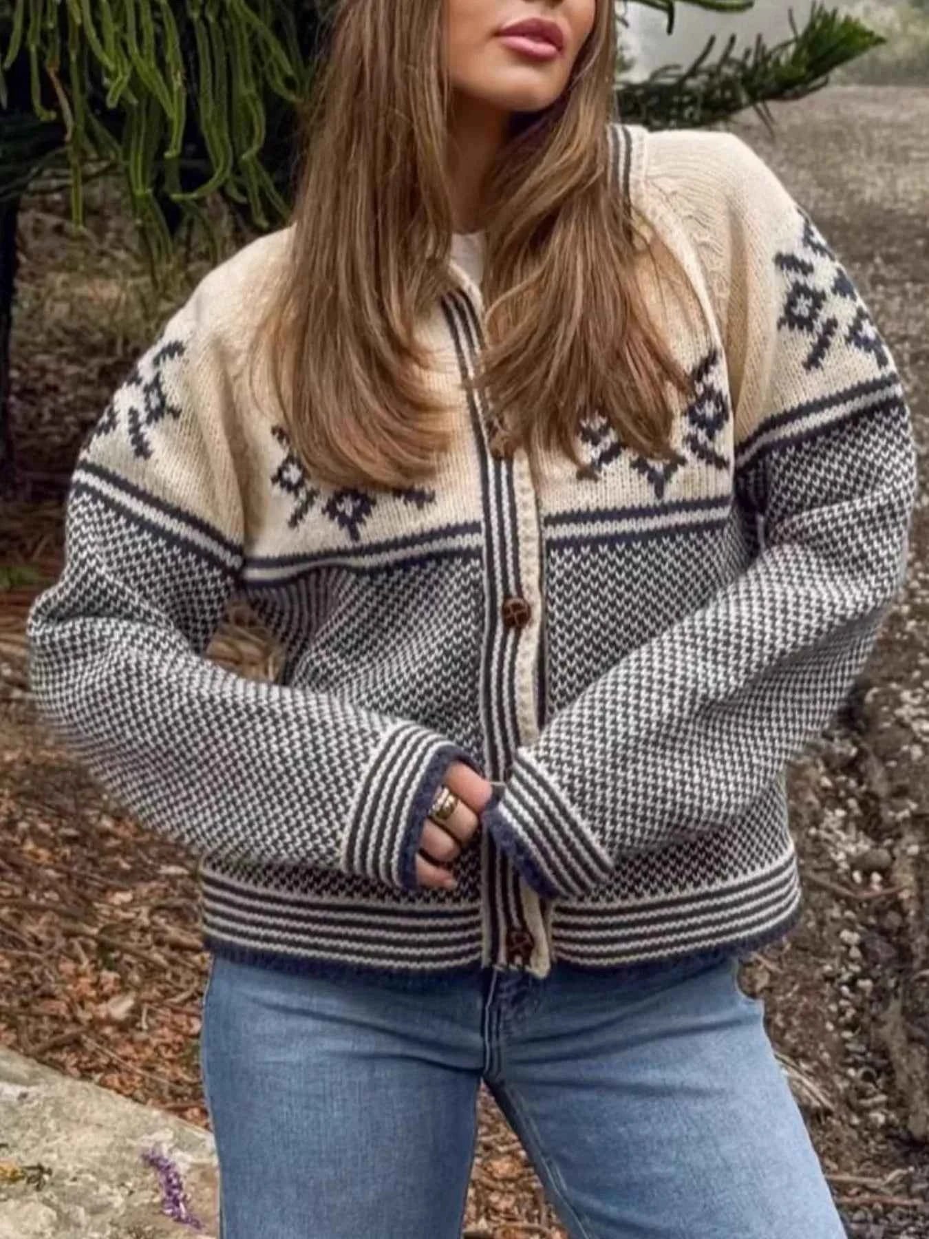 Sarah Express Women's Snowflake Pattern Knit Cardigan - Cozy Winter Sweater