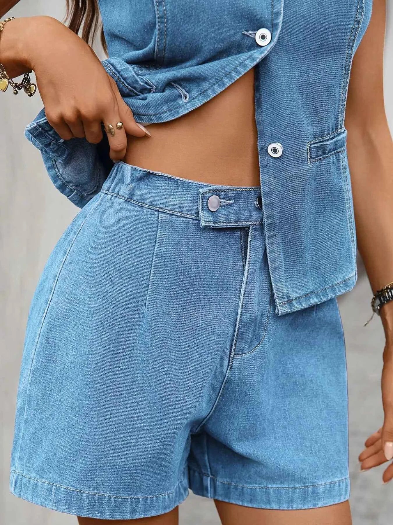 Sarah Express Women's Sleeveless Button-Down Denim Vest & Shorts Two-Piece Set