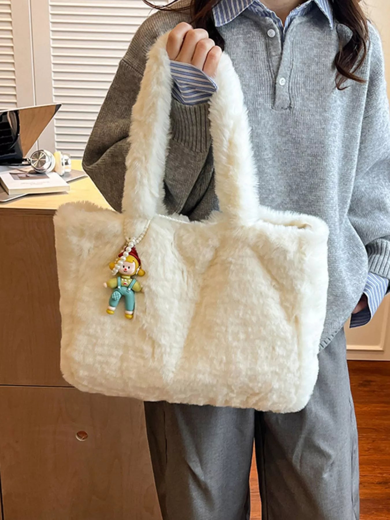 Sarah Express Women's Fluffy Plush Cartoon Charm Shoulder Bag Cream ONESIZE