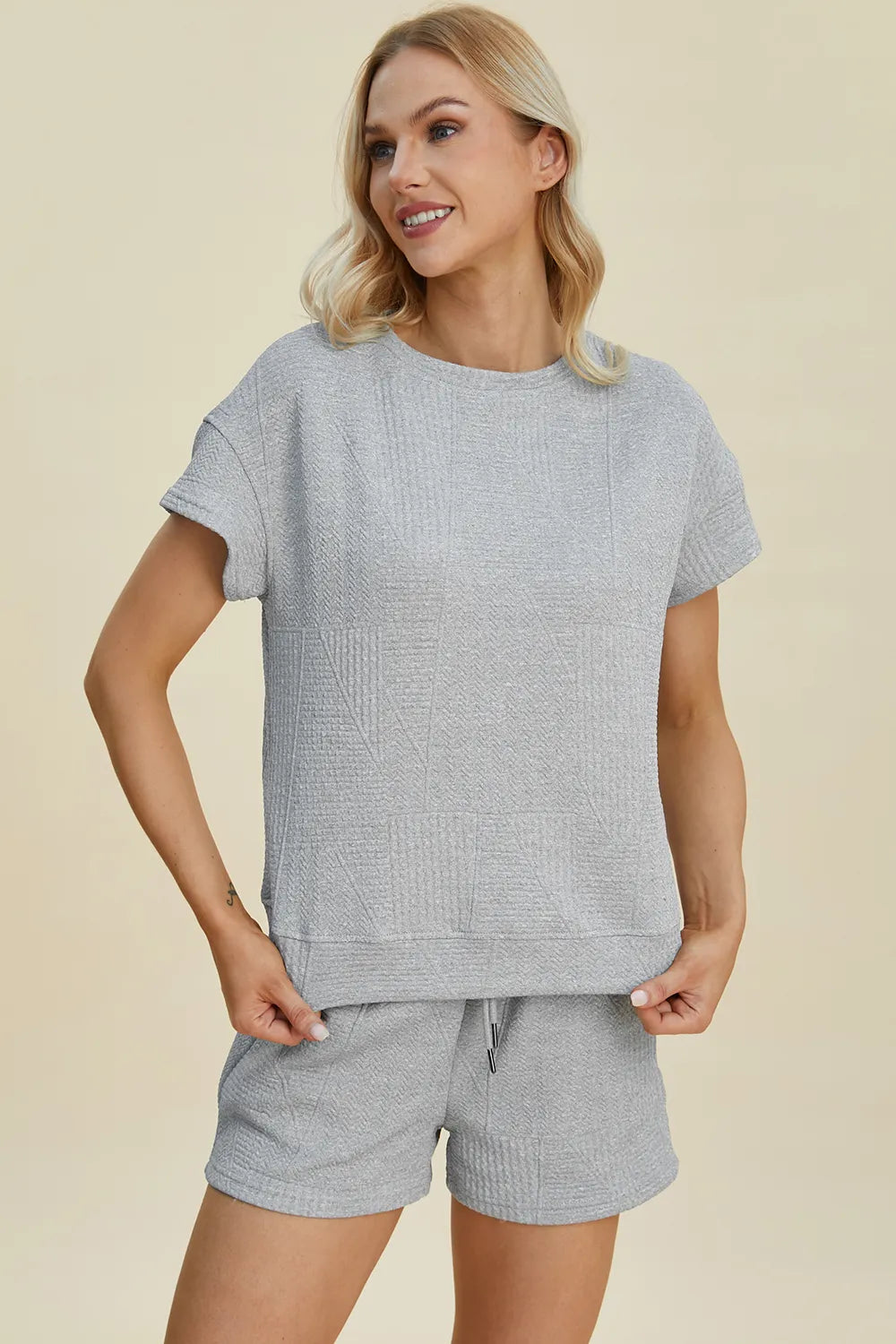 Sarah Express Women’s Plus Size Textured Top and Shorts Lounge Set
