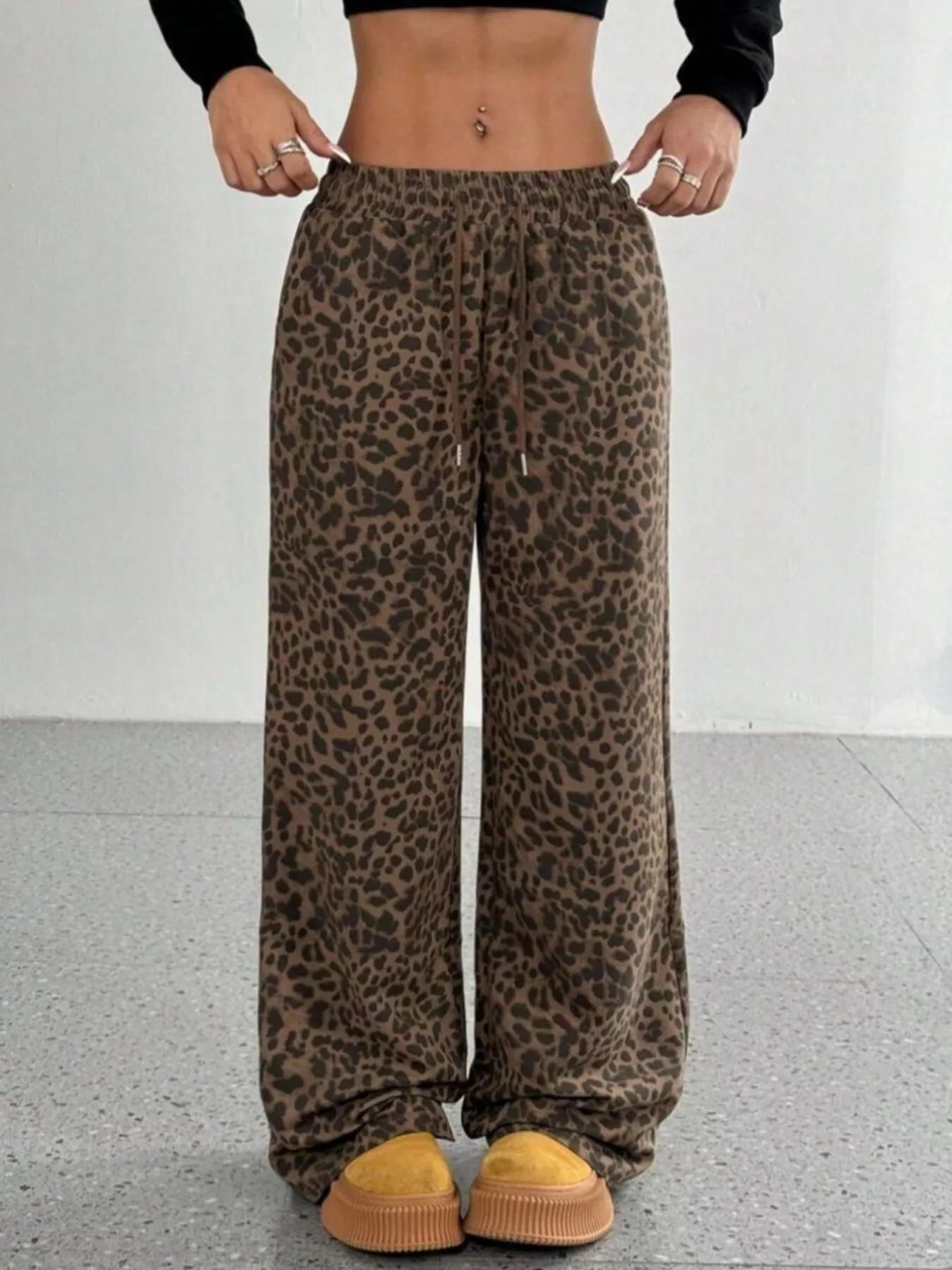 Sarah Express Women's Leopard Drawstring Wide Leg Pants Leopard