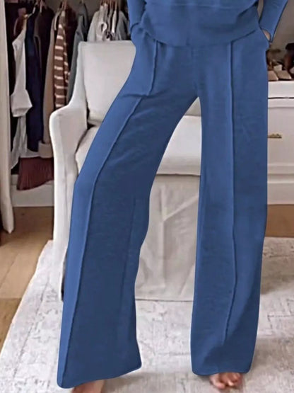 Sarah Express Women's Cozy V-Neck Top and Pants Lounge Set