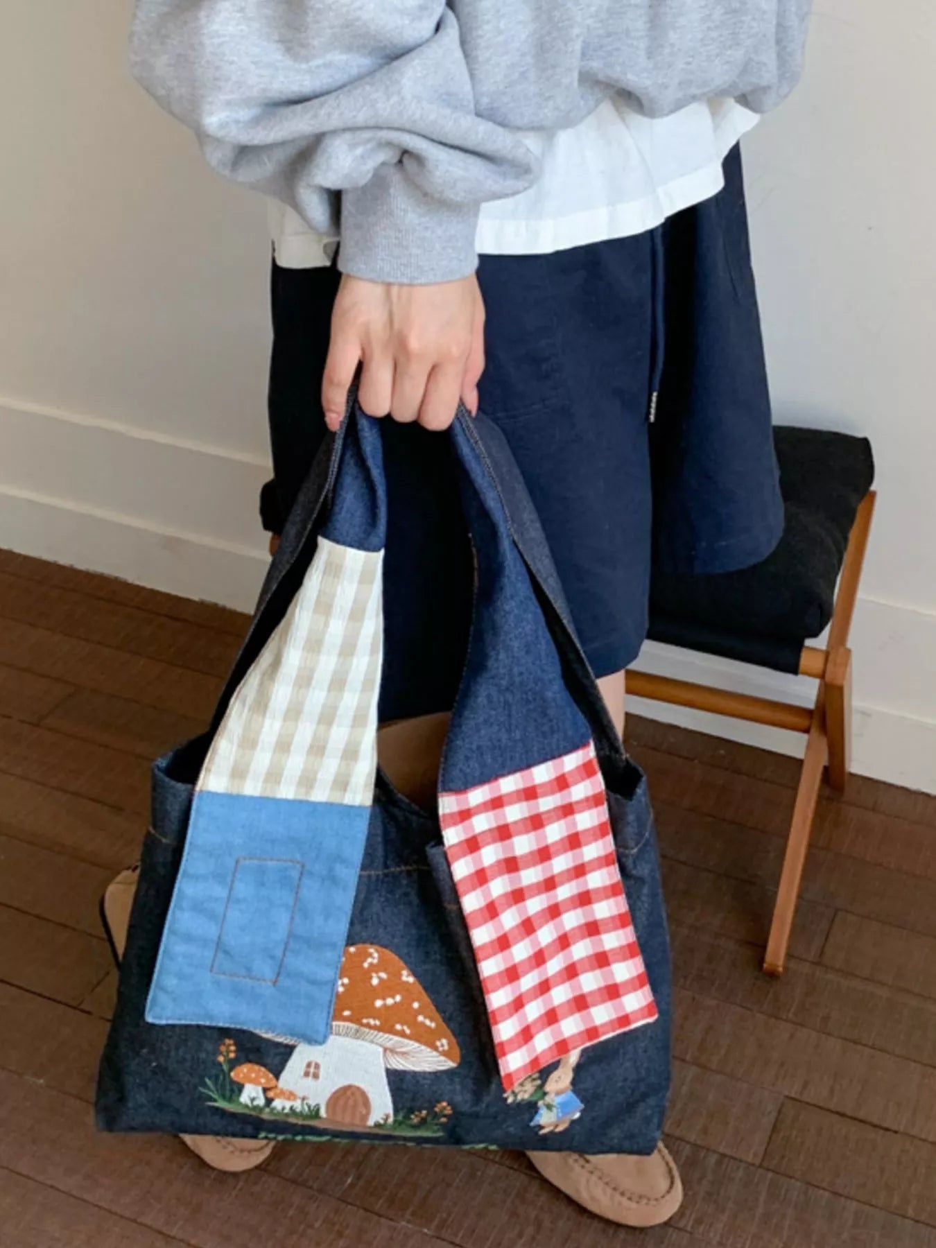 Sarah Express Women's Mushroom Corduroy Tote Bag