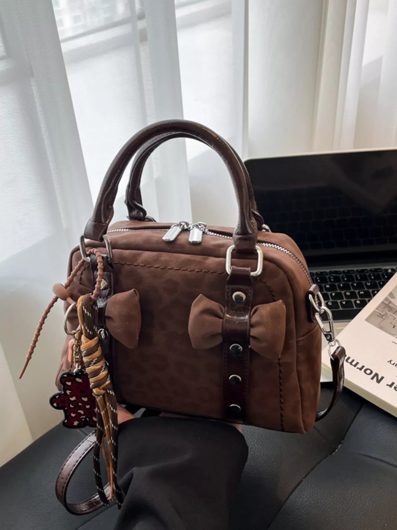 9dbf7529379841e3ba156494bf023233-Max-Origin