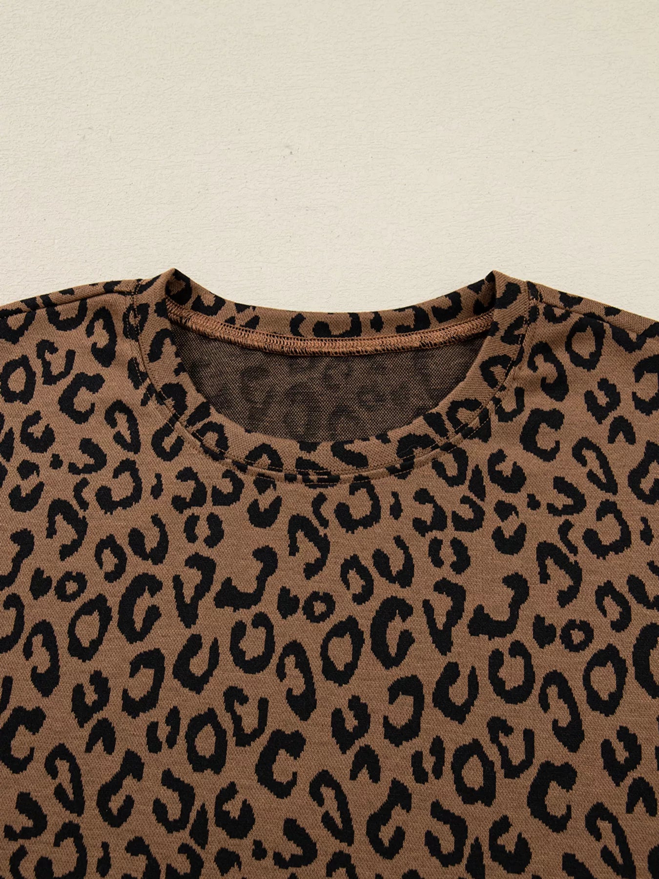 Sarah Express Women's Striped Trim Leopard Long Sleeve Top Drawstring Pant Set