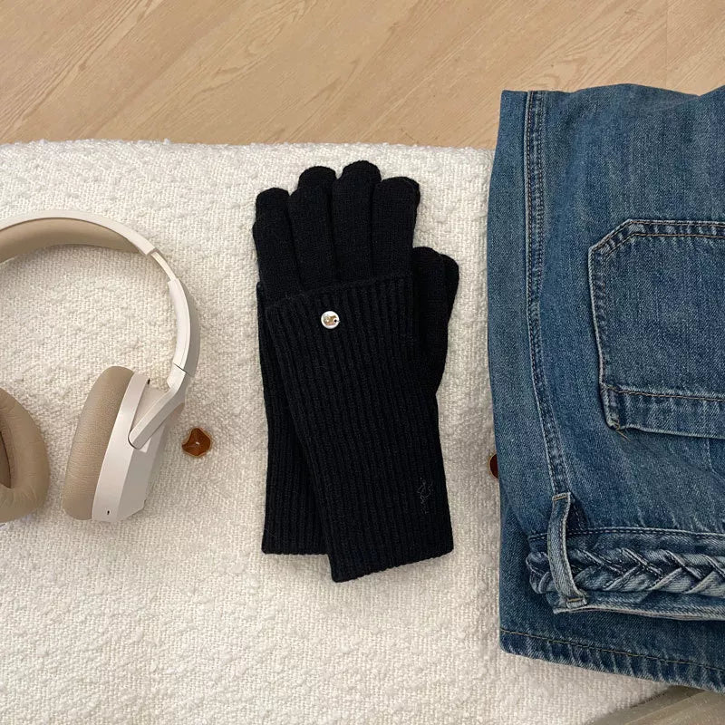 Sarah Express Women's Ribbed Knit Touchscreen Gloves Black One Size