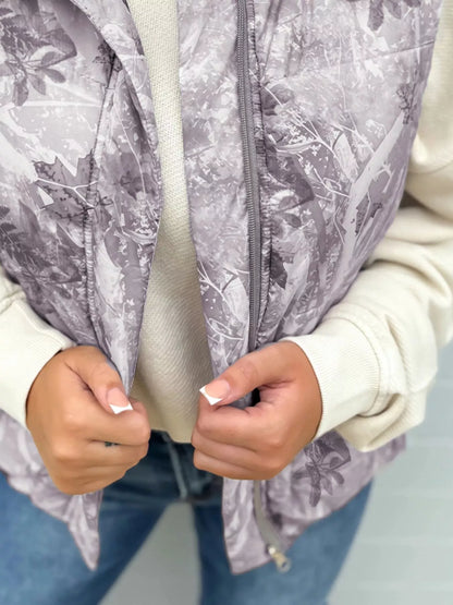 Sarah Express Women's Lightweight Leaf Print Vest Coat