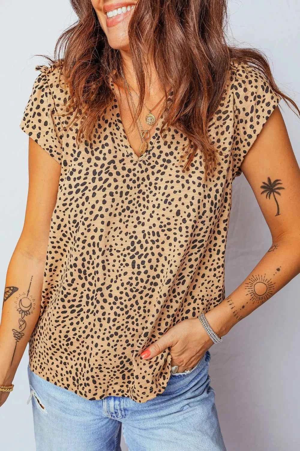 Sarah Express Women's Cheetah Print Ruffle V-Neck Blouse Short Sleeve Shirred Top