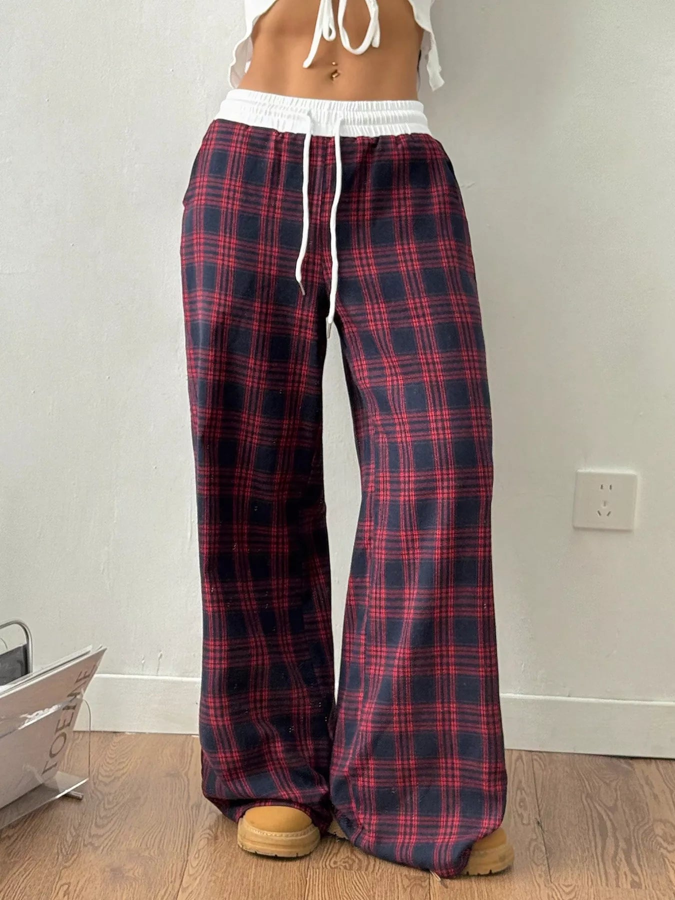 Sarah Express Women's Plaid Wide-Leg Pants with Elastic Waistband Red