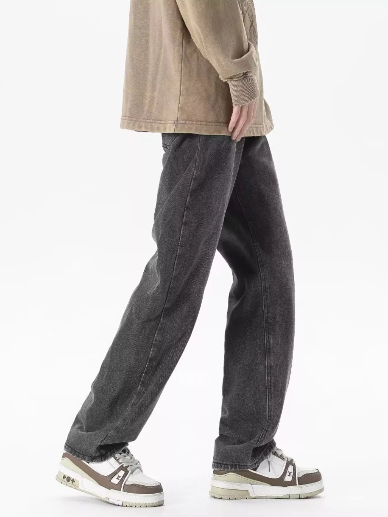 Sarah Express Women's Vintage Wash Loose Fit Jeans Plus Size