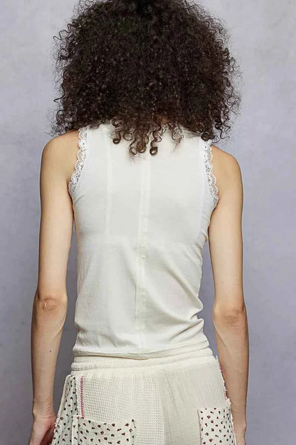 Sarah Express Women's Cropped Tank Top with Lace Trim - Round Neck Sleeveless Fitted Cami