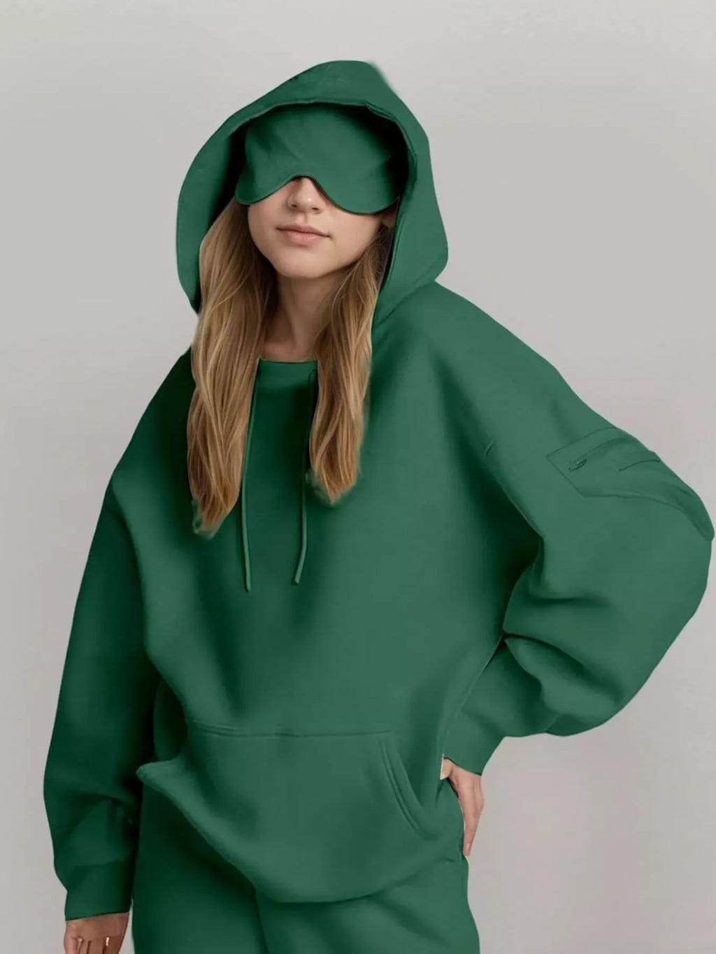 Sarah Express Women's Oversized Kangaroo Pocket Long Sleeve Hoodie Plus Size