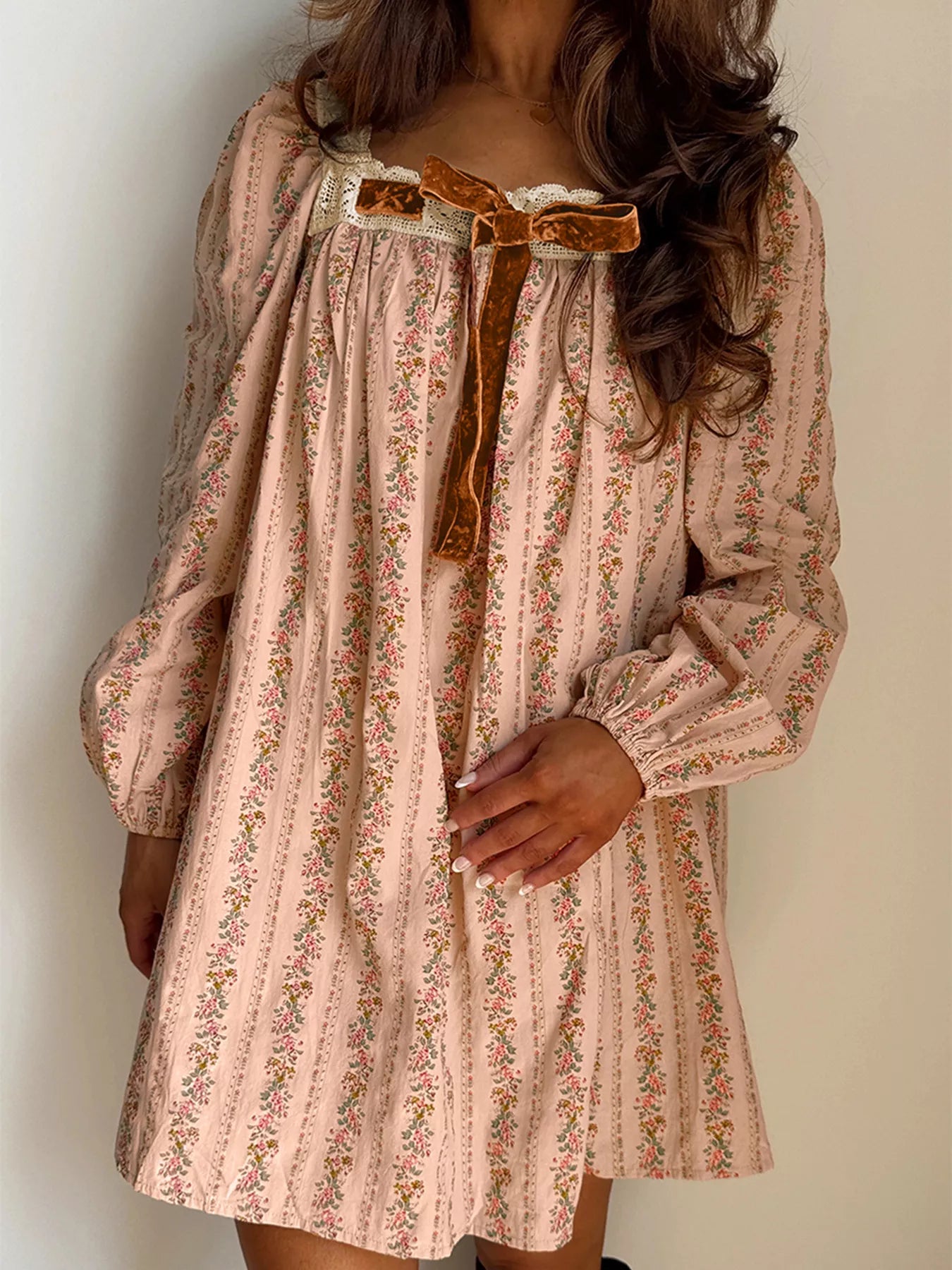 Sarah Express Women's Floral Print Bow Lace Long Sleeve Mini Dress - Romantic Loose Fit Pale Blush