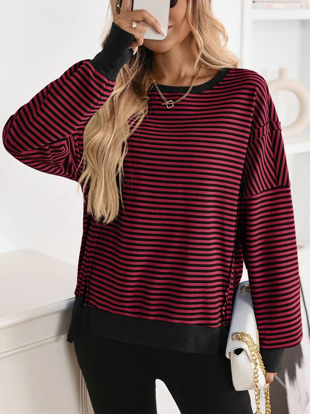 Sarah Express Women's Exposed Seam Striped Contrast Sweatshirt
