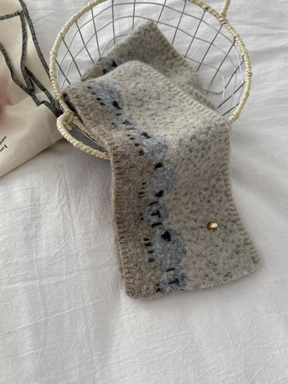 Sarah Express Women's Sheep Pattern Knitted Scarf