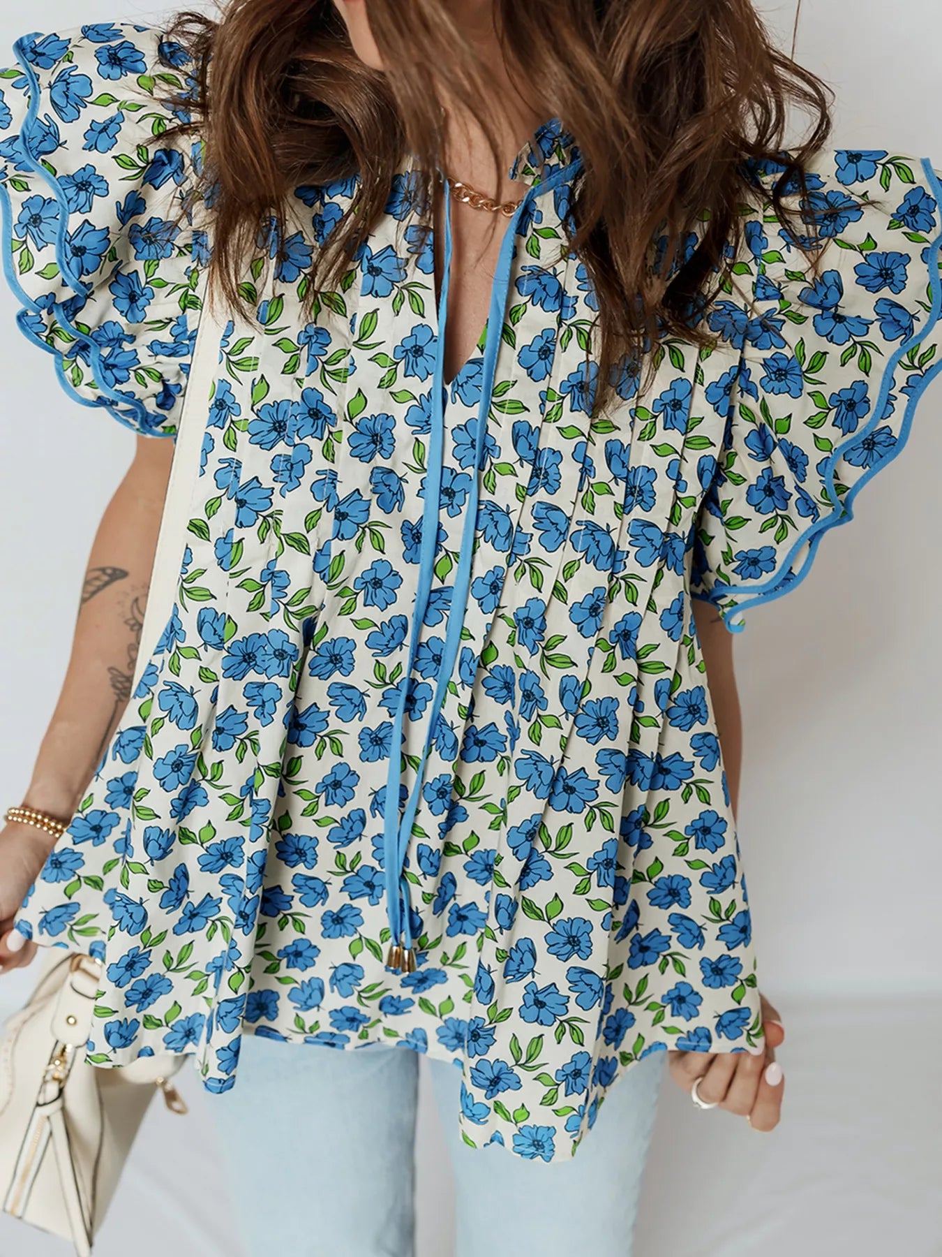 Sarah Express Women's Tiered Flutter Sleeve Pleated Floral Blouse