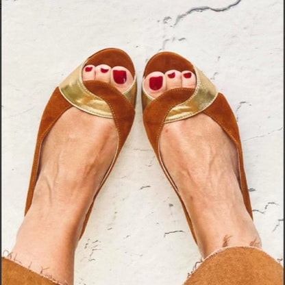 Sarah Express Women's Summer Flat Sandals - Fishmouth Buckle Strap Colorblock Casual Shoes Yellow Brown Gold