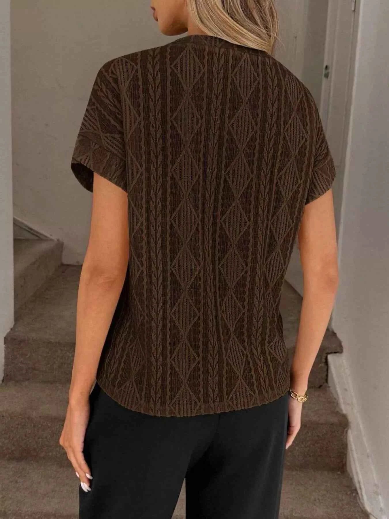 Sarah Express Women's Diamond Pattern Round Neck Top - Short Sleeve Knit Blouse