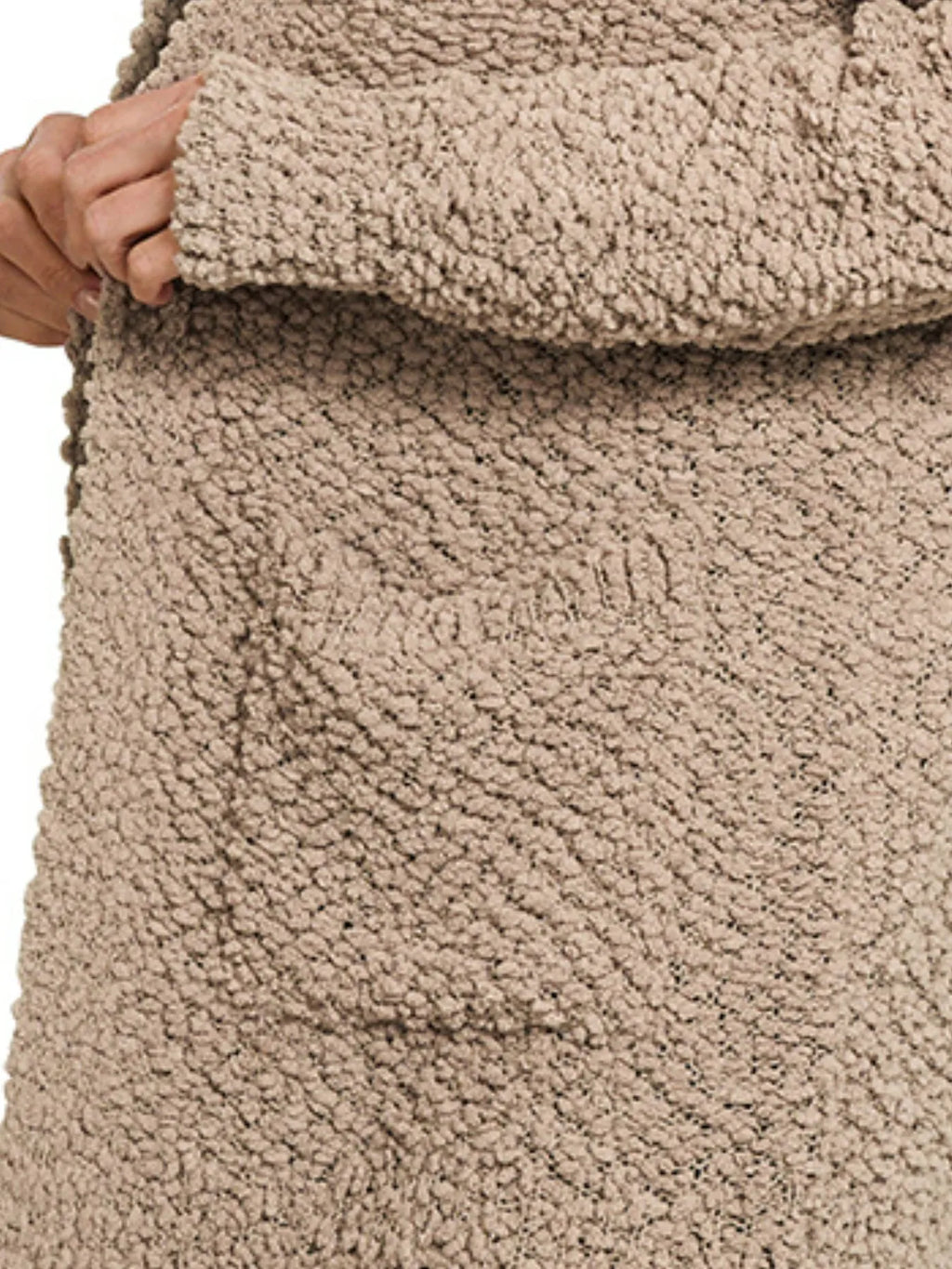 Sarah Express women’s cozy popcorn sweater cardigan with long sleeves and front pockets.
