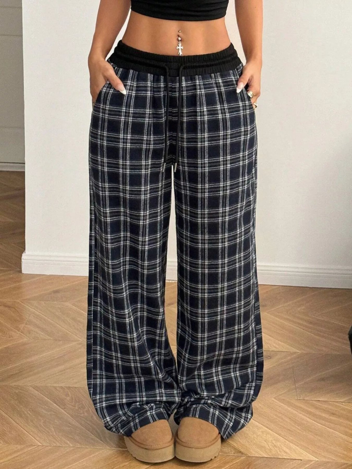 Sarah Express Women's Plaid Wide-Leg Pants with Elastic Waistband