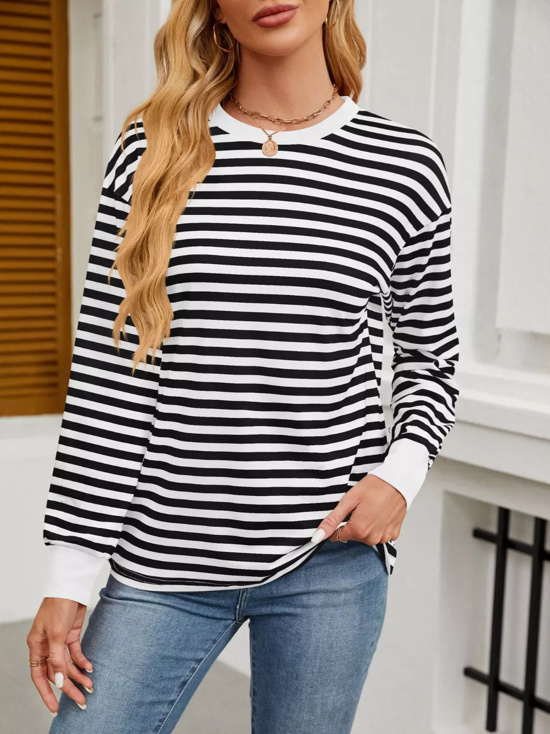 Sarah Express Women's Striped Long Sleeve Casual T-Shirt Black