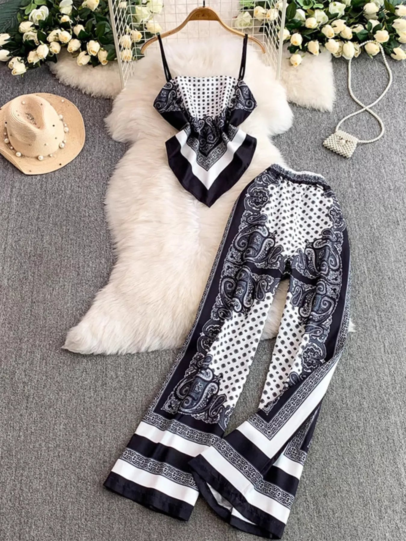 Sarah Express Women's Tie Back Printed Cami and Pants Set - Two Piece Outfit