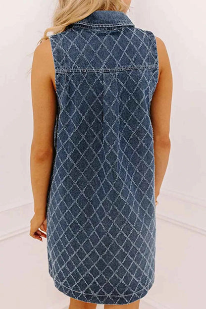 Sarah Express Women's Denim Mini Dress - Rhombus Textured Collar Buttoned V Neck Sleeveless