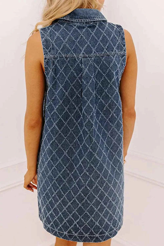 Sarah Express Women's Denim Mini Dress - Rhombus Textured Collar Buttoned V Neck Sleeveless