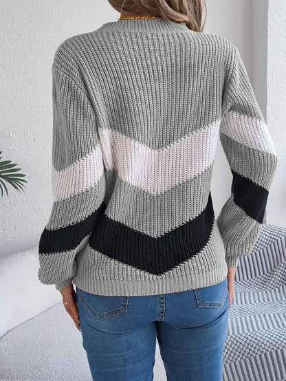 Sarah Express Women's Color Block Lantern Sleeve Pullover Sweater - Casual Knitwear