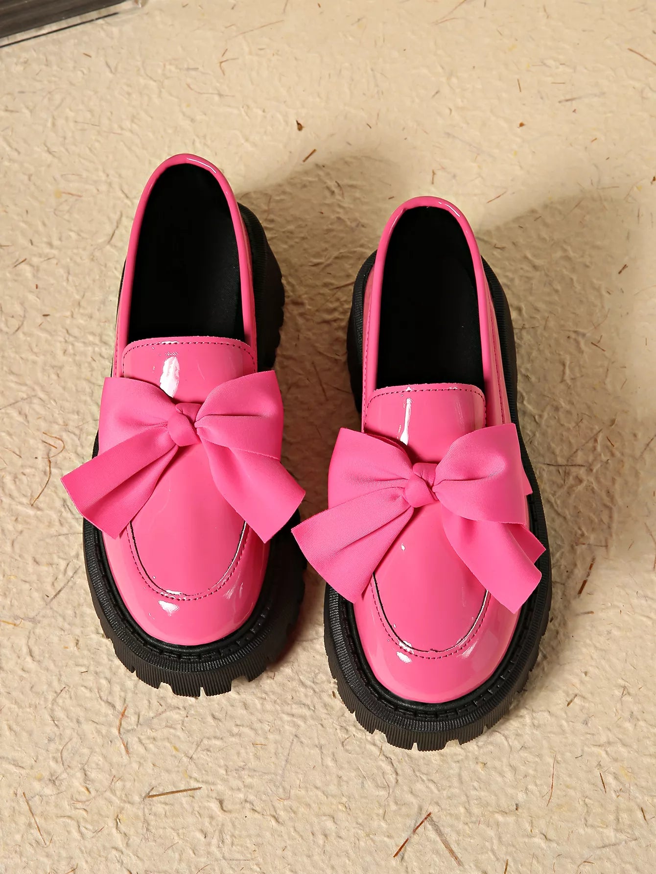 Sarah Express Women's Bow Decor Round Toe Loafers