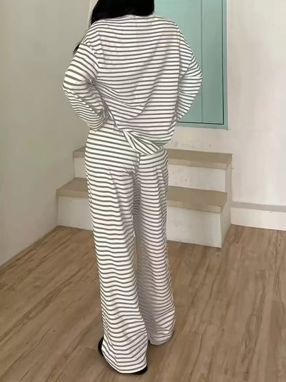 Sarah Express Women's Striped Long Sleeve Top and Pants Lounge Set