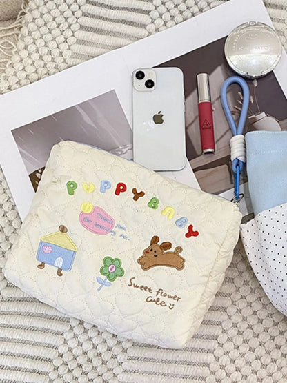 Sarah Express Women's Cartoon Embroidered Quilted Clutch