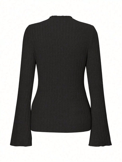 Sarah Express Women's Ribbed Knit Long Sleeve T-Shirt