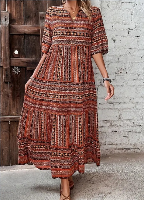 Sarah Express Women's Plus Size All Over Print Tiered Vacation Dress Notch Neck Short Sleeve