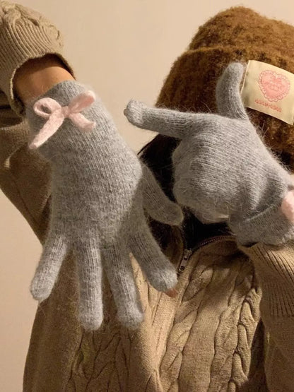 Sarah Express Women's Bow-Accent Knit Gloves - Cozy Winter Accessory