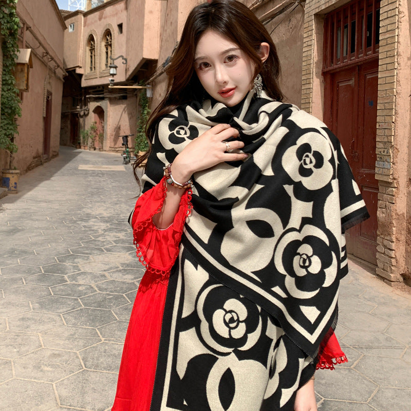 Sarah Express Geometric Ethnic Print Scarf Soft Cashmere-Feel Warm