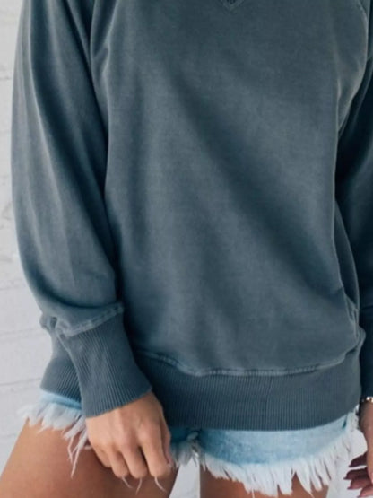 Sarah Express Women's Crew Neck Raglan Sleeve Sweatshirt - Casual Pullover Top