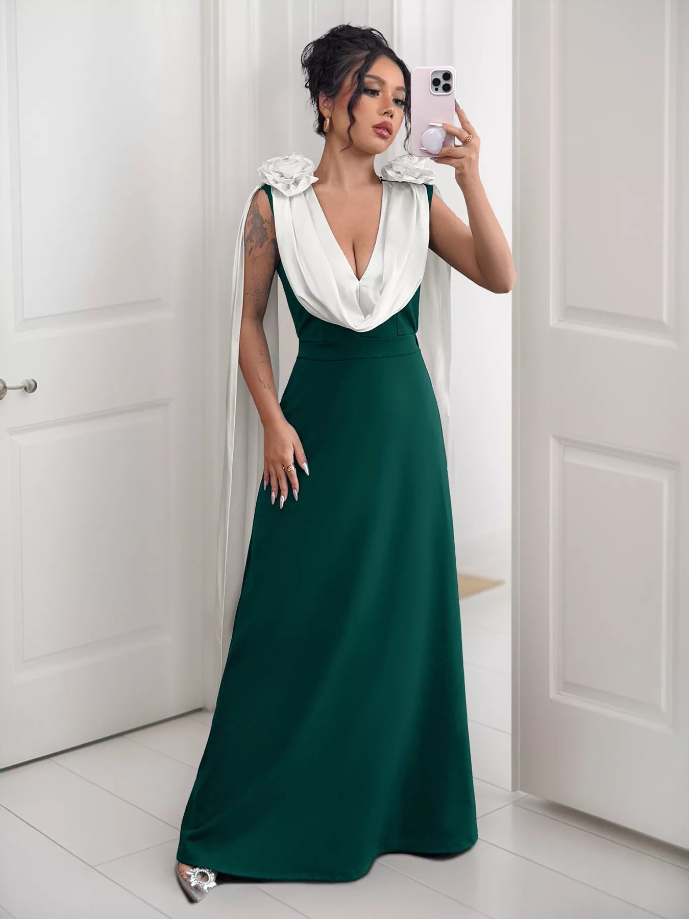 Sarah Express Women's Floral Applique Two Tone Maxi Dress