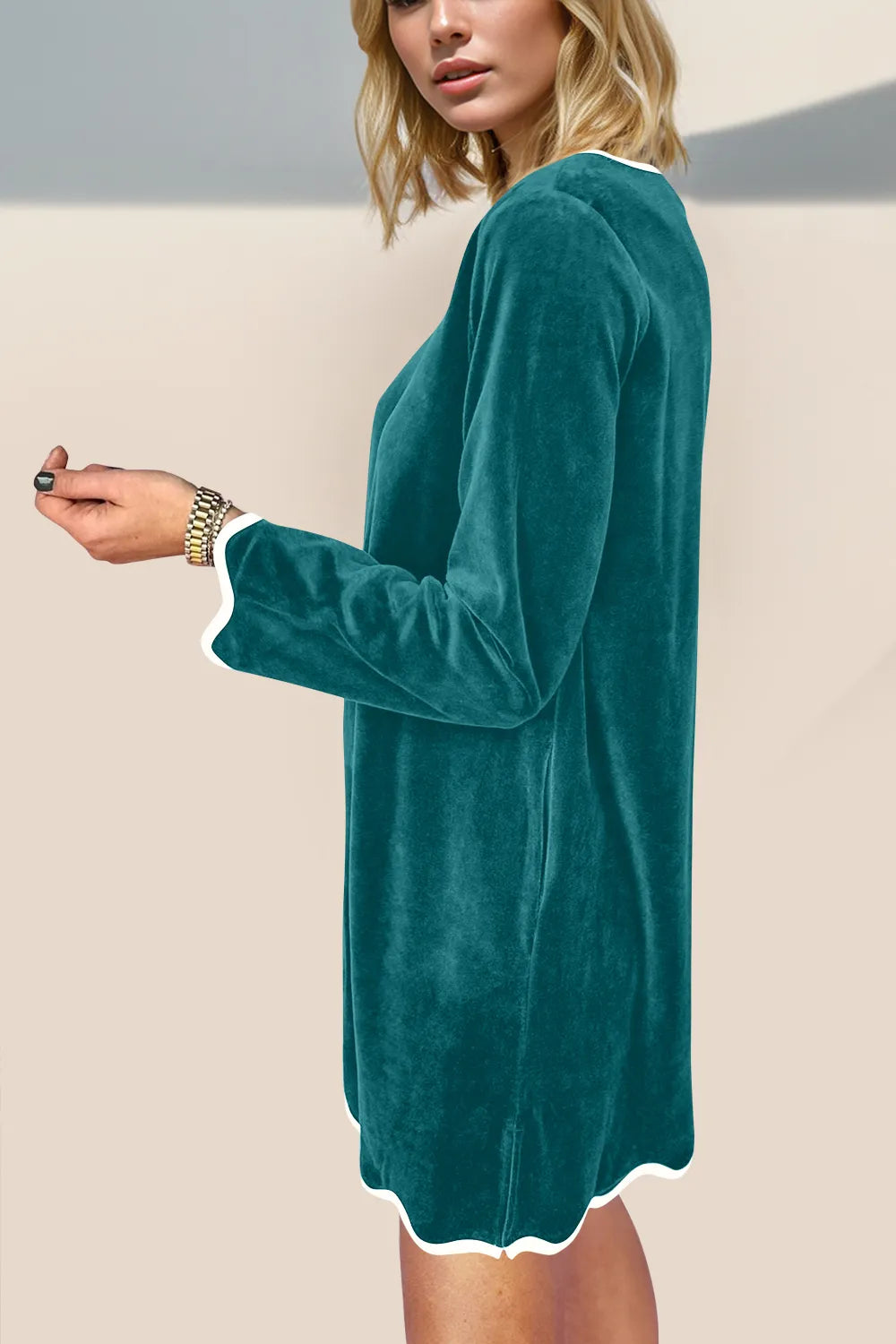 Sarah Express Women's Wave Contrast Trim V-Neck Zip Up Long Sleeve Mini Dress