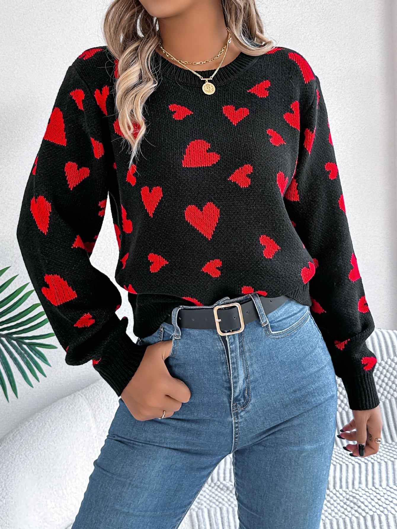 Sarah Express Women's Color Block Heart Lantern Sleeve Pullover Sweater - Casual Knitwear Black
