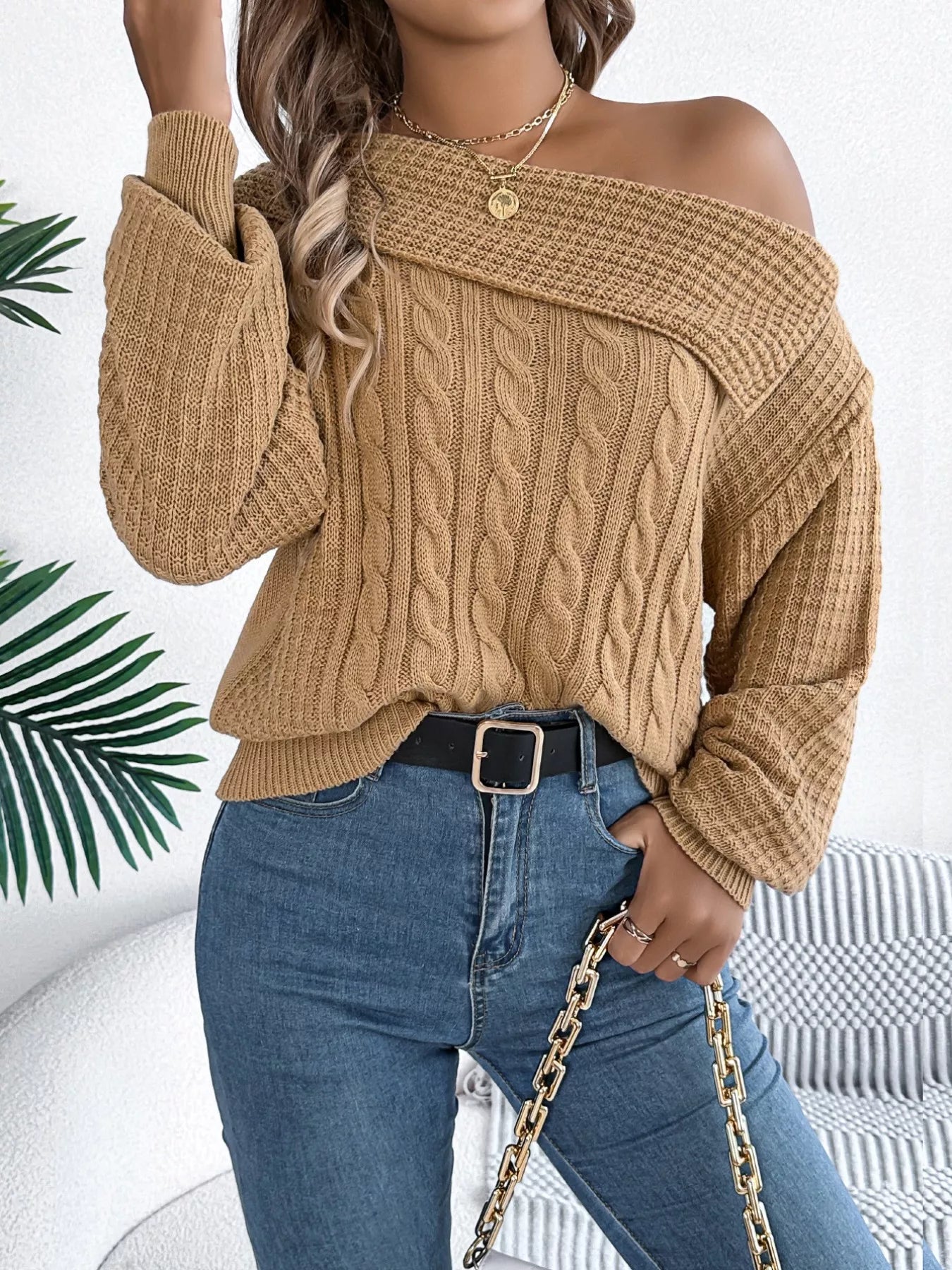 Sarah Express Women's Off-Shoulder Cable Knit Sweater