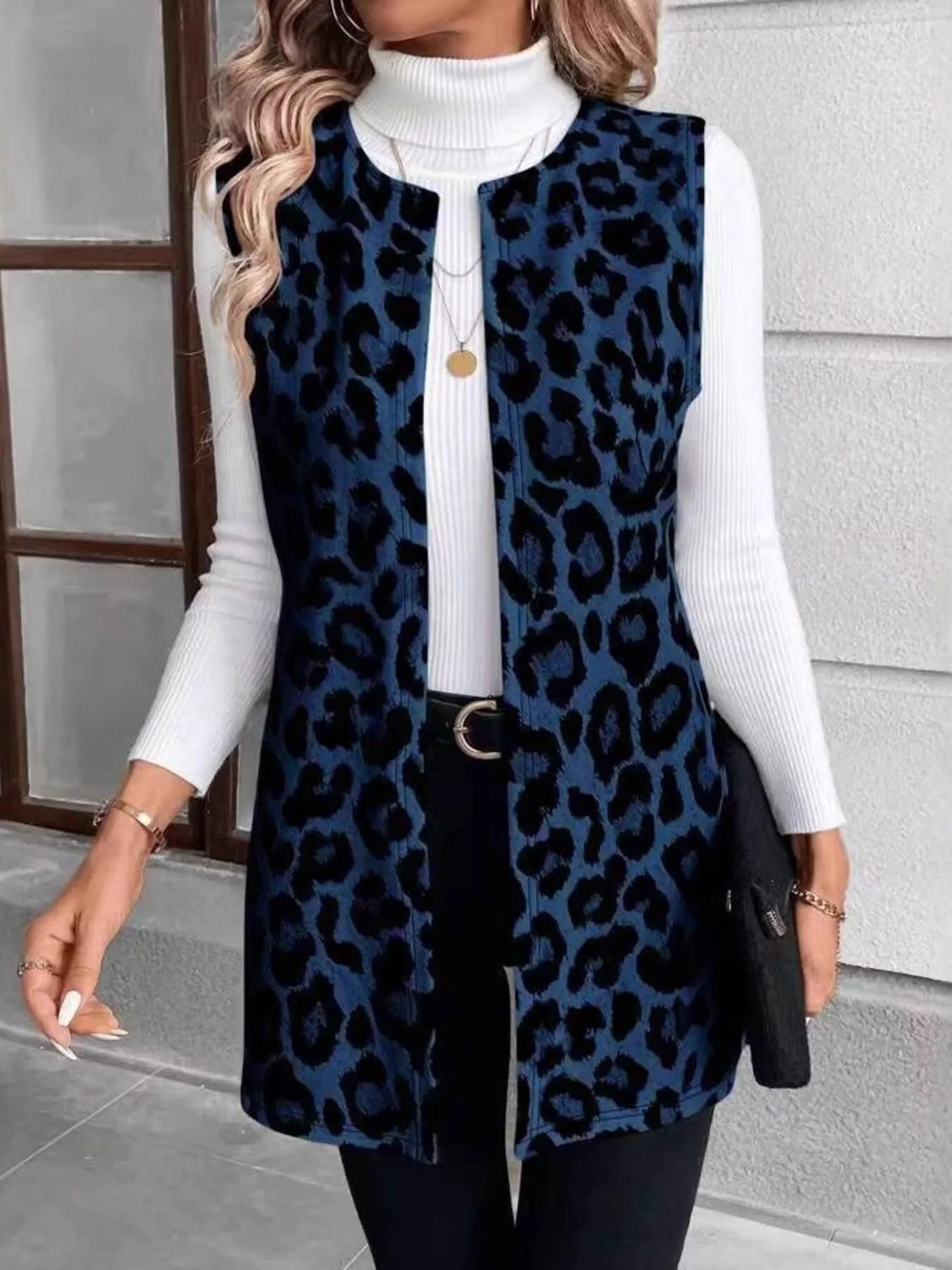 Sarah Express Women's Sleeveless Leopard Print Vest Coat