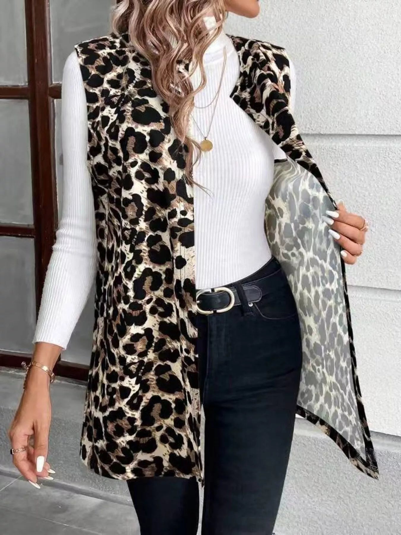 Sarah Express Women's Sleeveless Leopard Print Vest Coat