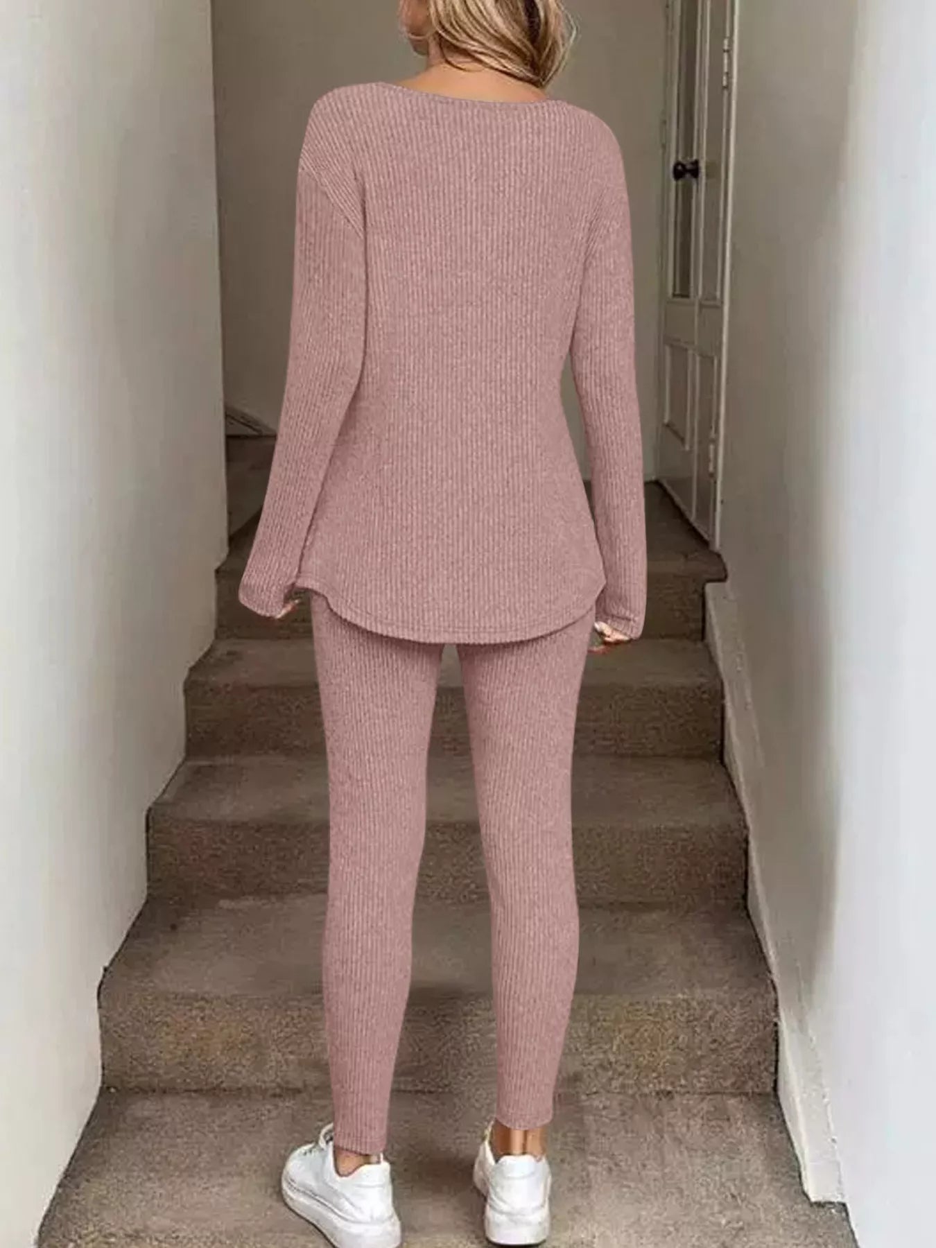 Sarah Express Women's Ribbed Knit Long Sleeve Top and Pants Lounge Set