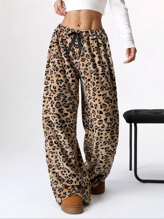 Sarah Express Women's Leopard Wide Leg Pants Leopard