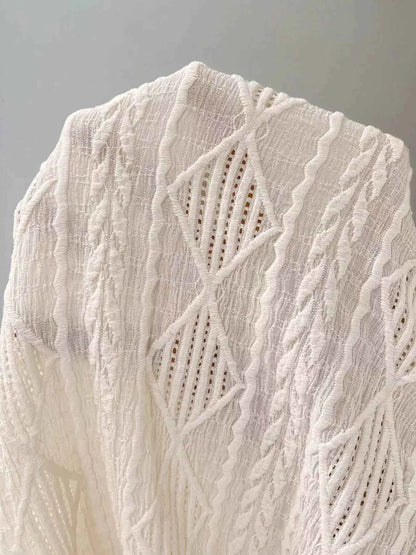 Sarah Express Women's Diamond Pattern Round Neck Top - Short Sleeve Knit Blouse