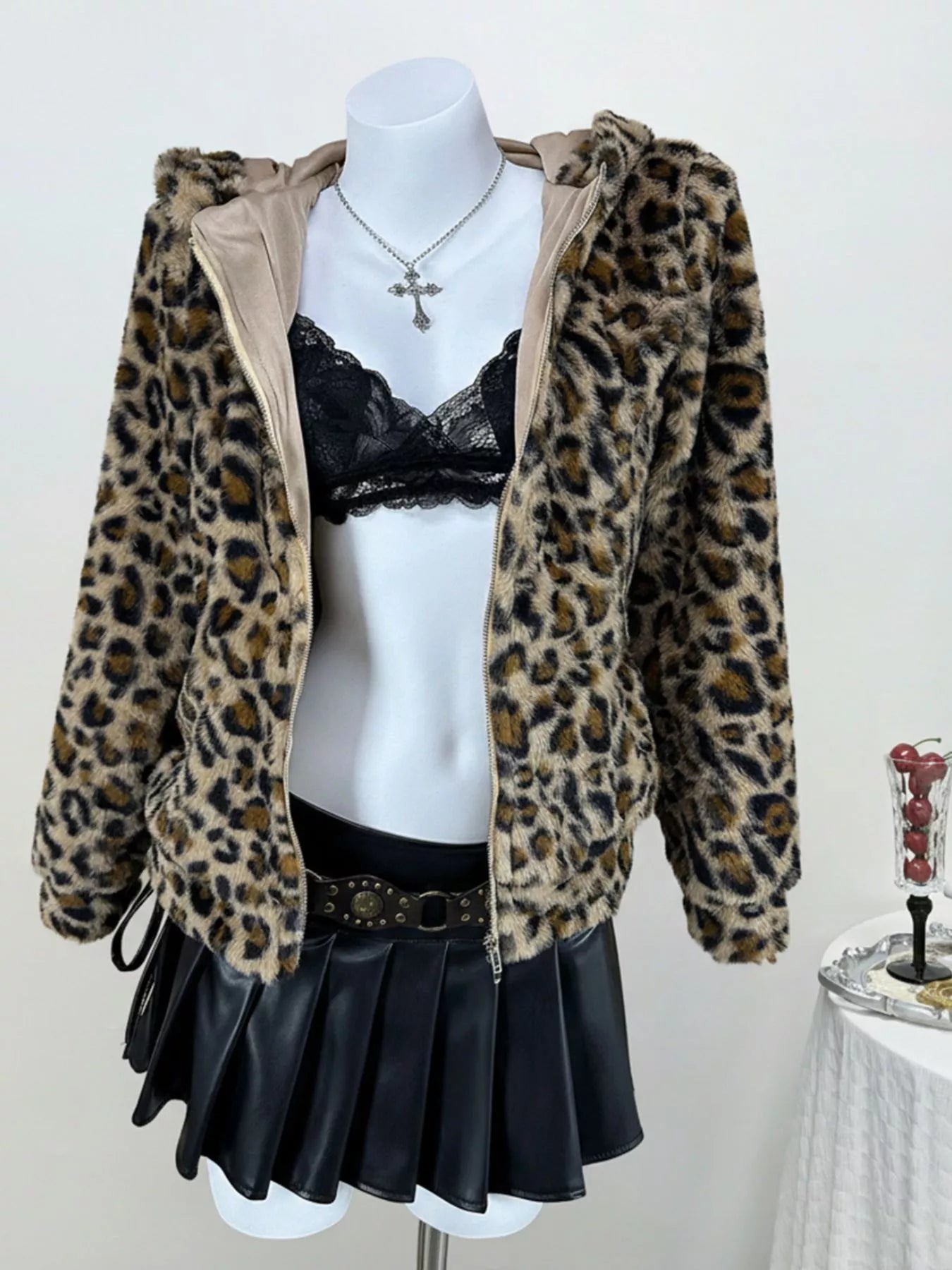 Sarah Express Women's Leopard Plush Zip-Up Hooded Jacket