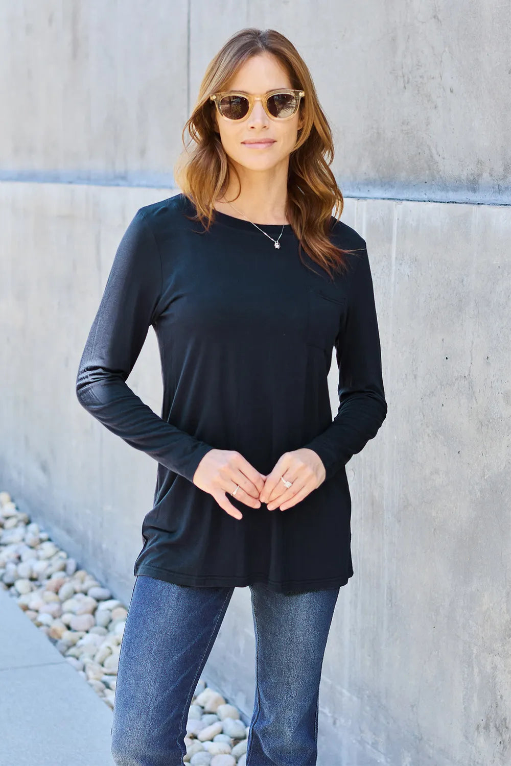 Sarah Express Women's Round Neck Long Sleeve Top with Pockets Black